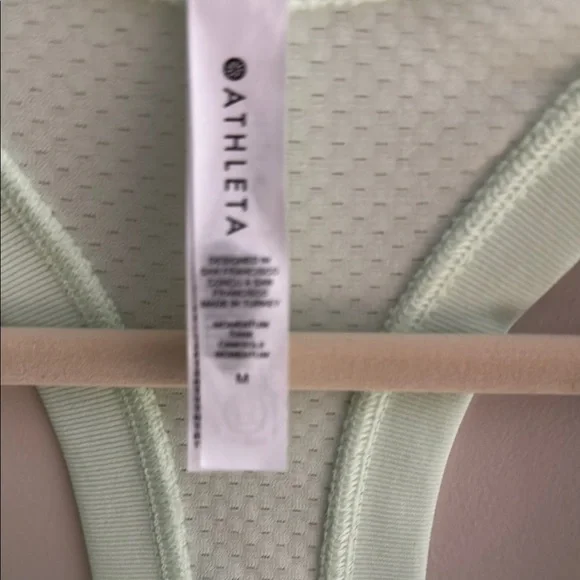 Athleta NWOT Mint Momentum  Green Women's Tank Top - Picture 2 of 4